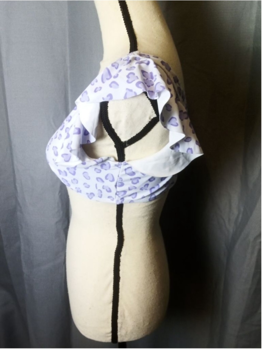 Women's SHEIN White & Purple Leopard Print Bikini Top M - Picture 3 of 5
